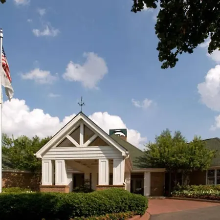Homewood Suites By Hilton Memphis-Poplar-2